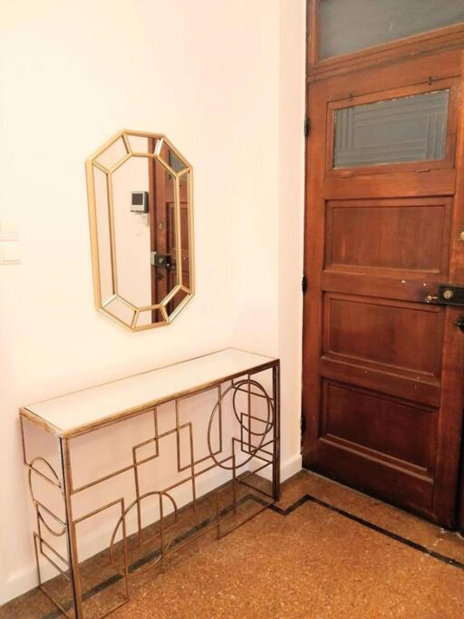Elegant Apartment In Syntagma Square アテネ エクステリア 写真