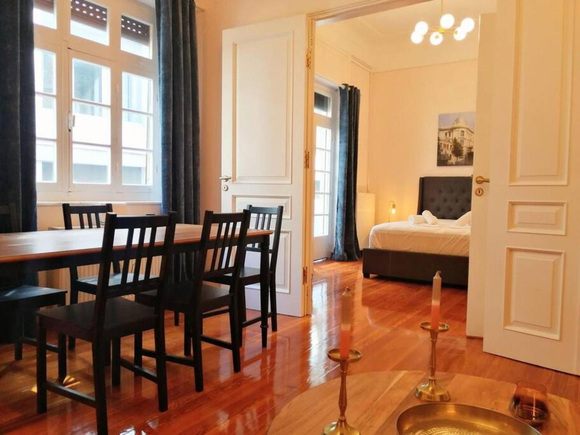 Elegant Apartment In Syntagma Square アテネ エクステリア 写真
